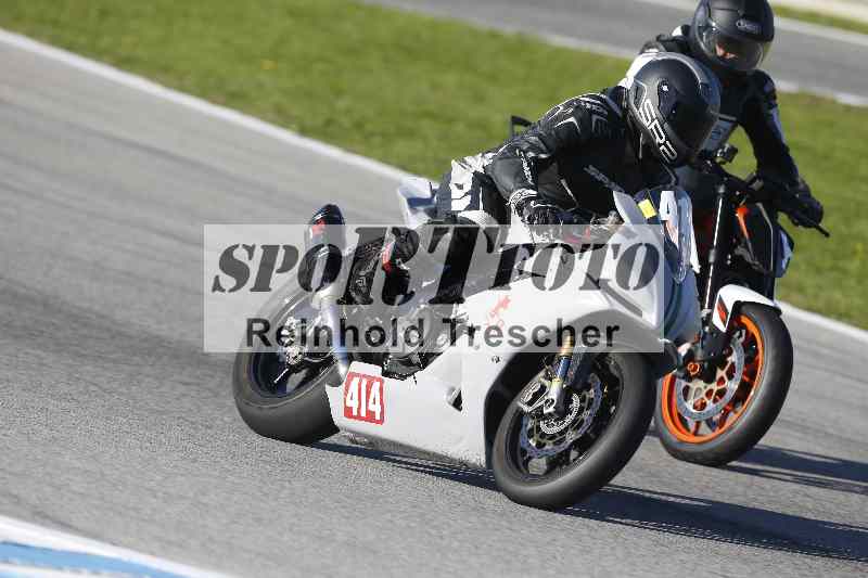 Archiv-2025/02 28.-31.01.2025 Moto Center Thun Jerez/gruen-green/414